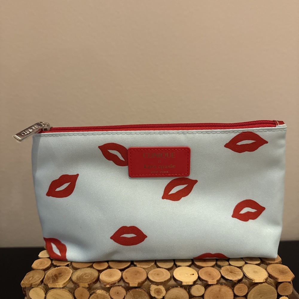 CLINIQUE‎ x KATE SPADE Cosmetics Makeup Travel Bag Aqua & Red Lips Print  NEW